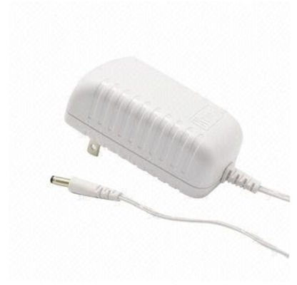 15W 12V 1.5A ο καθολικός προσαρμοστής δύναμης εναλλασσόμενου ρεύματος, τοίχος τοποθετεί την παροχή ηλεκτρικού ρεύματος τύπων
