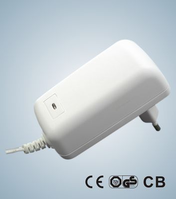 20W προσαρμοστές δύναμης μετατροπής KSAP020xxxyyyHZ με τα CB 12V-24VDC 0.01-1.6A, CE, έγκριση ασφάλειας GS
