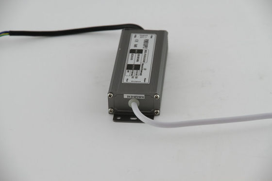 IP67 οδηγός των ενιαίων οδηγήσεων παραγωγής 900mA σταθερών τρεχουσών 30W, 20V οδηγός των ΣΥΝΕΧΏΝ αδιάβροχων οδηγήσεων